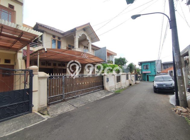 Hunian Mewah LB 600m2 Siap Huni Desain Elegan di Pondok Kelapa, Jakarta Timur Hunian Mewah LB 600m2 Siap Huni Desain Elegan di Pondok Kelapa, Jakarta Timur