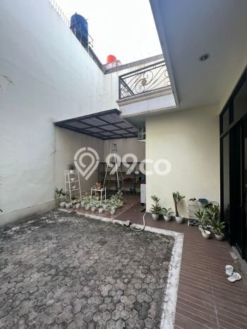 Rumah Harga Nego 5 Kamar Tidur di Tebet, Keamanan 24 Jam, Jakarta Selatan Rumah Harga Nego 5 Kamar Tidur di Tebet, Keamanan 24 Jam, Jakarta Selatan