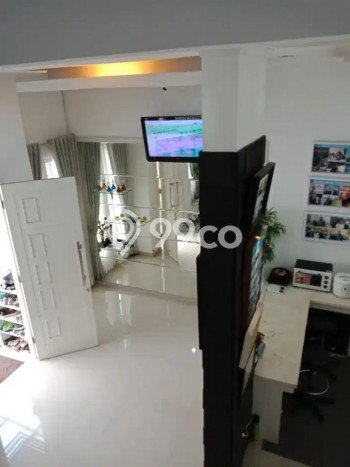 Rumah Luxury Modern Tanpa Renovasi di Rawamangun Jakarta Timur Rumah Luxury Modern Tanpa Renovasi di Rawamangun Jakarta Timur