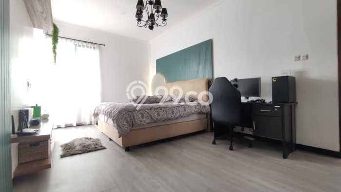 Dijual Rumah Mewah Exclusive di Duren Sawit, Jakarta Timur Dijual Rumah Mewah Exclusive di Duren Sawit, Jakarta Timur