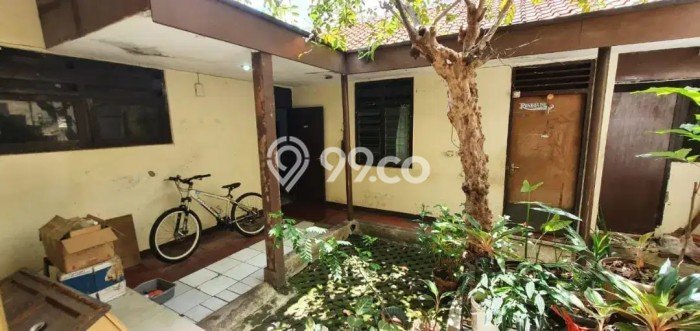 Jual Rumah Mewah Megah Dengan View Eksklusif di Pondok Kelapa, Jakarta Timur Jual Rumah Mewah Megah Dengan View Eksklusif di Pondok Kelapa, Jakarta Timur