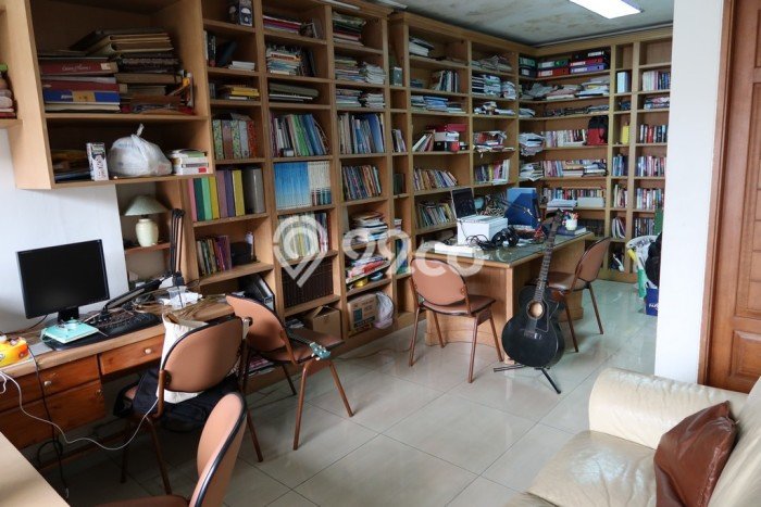 Rumah Elit Modern Siap Huni di Cipinang Jakarta Timur Rumah Elit Modern Siap Huni di Cipinang Jakarta Timur