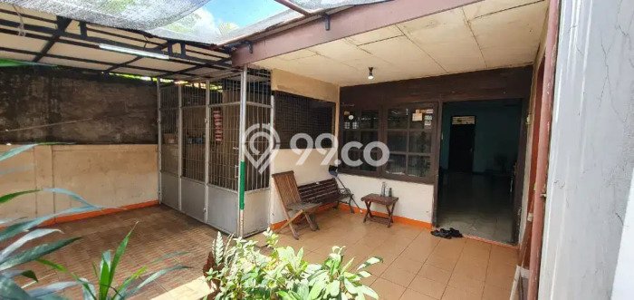 Jual Rumah Mewah Megah Dengan View Eksklusif di Pondok Kelapa, Jakarta Timur Jual Rumah Mewah Megah Dengan View Eksklusif di Pondok Kelapa, Jakarta Timur
