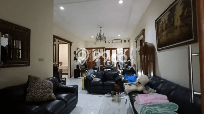FEATURED! Rumah Asri area Pulogebang, LT 303m² Bangunan 168m² FEATURED! Rumah Asri area Pulogebang, LT 303m² Bangunan 168m²