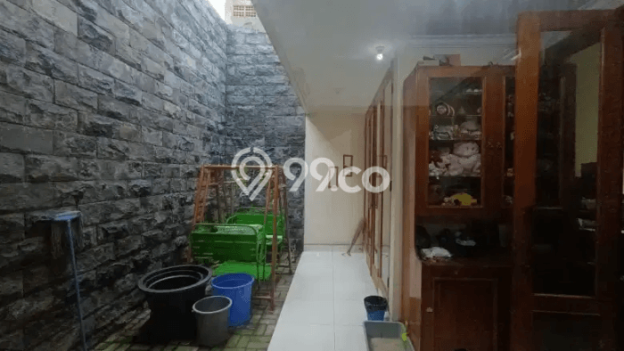 FEATURED! Rumah Asri area Pulogebang, LT 303m² Bangunan 168m² FEATURED! Rumah Asri area Pulogebang, LT 303m² Bangunan 168m²