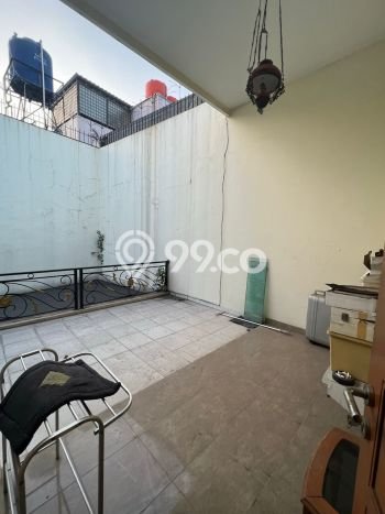 Rumah Harga Nego 5 Kamar Tidur di Tebet, Keamanan 24 Jam, Jakarta Selatan Rumah Harga Nego 5 Kamar Tidur di Tebet, Keamanan 24 Jam, Jakarta Selatan