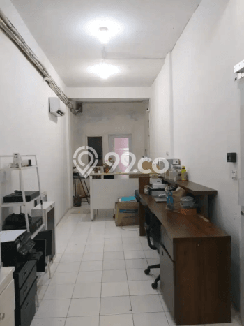Ruko Kawasan Pulo Gadung, Luas 350m², Lokasi Strategis Ruko Kawasan Pulo Gadung, Luas 350m², Lokasi Strategis