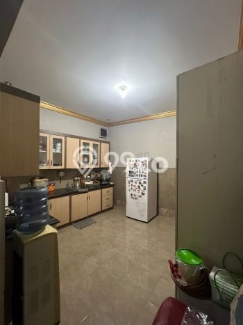 Rumah Harga Nego 5 Kamar Tidur di Tebet, Keamanan 24 Jam, Jakarta Selatan Rumah Harga Nego 5 Kamar Tidur di Tebet, Keamanan 24 Jam, Jakarta Selatan