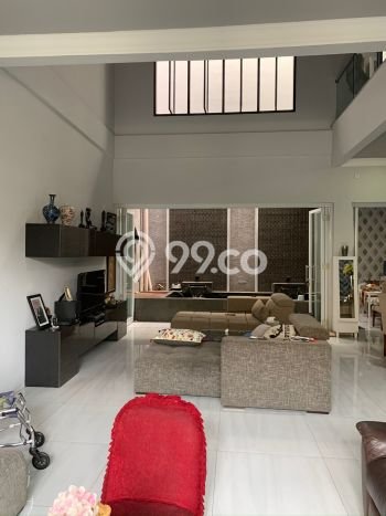 Hunian Eksklusif Dijual LT 197m2 di Tebet, Jakarta Selatan Hunian Eksklusif Dijual LT 197m2 di Tebet, Jakarta Selatan