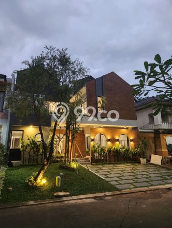 Ready to Use! Premium House LT 252m2 Desain Modern di BSD The Green Ready to Use! Premium House LT 252m2 Desain Modern di BSD The Green