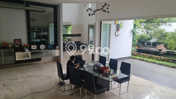 Ready to Use! Premium House LT 644m2 Desain Elegan di BSD Telaga Golf Ready to Use! Premium House LT 644m2 Desain Elegan di BSD Telaga Golf