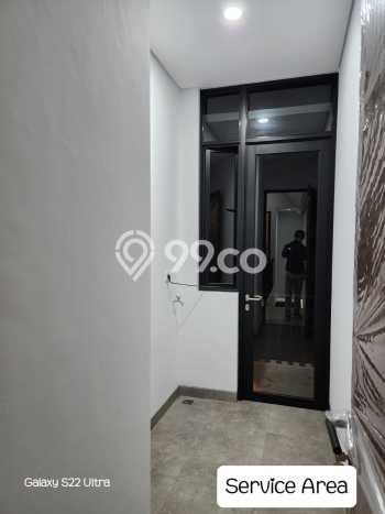 Rumah Luas Asri 3 KT Siap Pakai di BSD Griya Loka Tangerang Rumah Luas Asri 3 KT Siap Pakai di BSD Griya Loka Tangerang