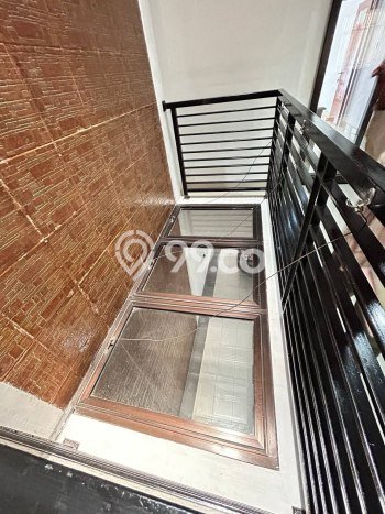 Dijual Rumah Luas Elegan Dengan View Eksklusif di Slipi, Jakarta Barat Dijual Rumah Luas Elegan Dengan View Eksklusif di Slipi, Jakarta Barat