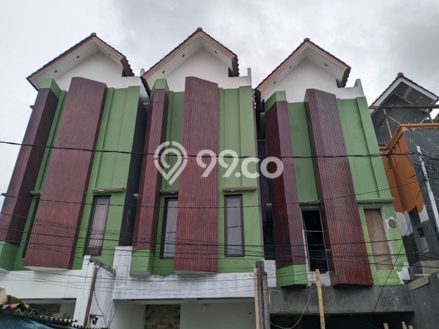 Dijual Hunian Rumah Nyaman 3 Kamar di Utan Kayu, Jakarta Timur Dijual Hunian Rumah Nyaman 3 Kamar di Utan Kayu, Jakarta Timur