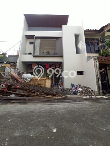 Jual Rumah Mewah Megah Dengan View Cantik di Rawamangun, Jakarta Timur Jual Rumah Mewah Megah Dengan View Cantik di Rawamangun, Jakarta Timur
