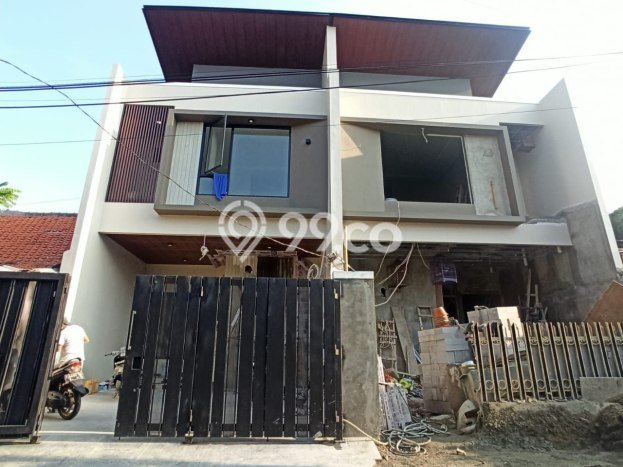 Hunian Elit LB 150m2 Siap Huni Desain Elegan di Rawamangun, Jakarta Timur Hunian Elit LB 150m2 Siap Huni Desain Elegan di Rawamangun, Jakarta Timur
