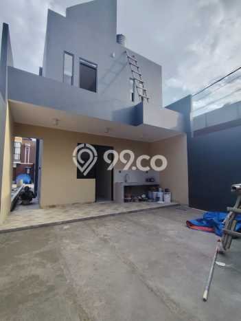 Dijual Hunian Rumah Terawat 4 KT di Cikunir, Bekasi Dijual Hunian Rumah Terawat 4 KT di Cikunir, Bekasi