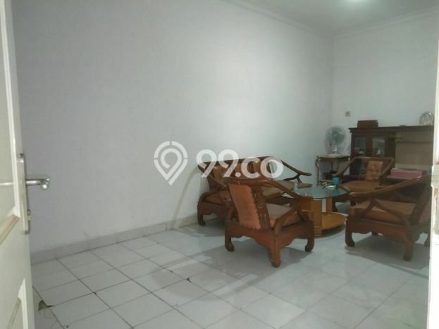 Rumah Modern 4 KT di Summarecon Bekasi Bekasi Semi Furnished Rumah Modern 4 KT di Summarecon Bekasi Bekasi Semi Furnished