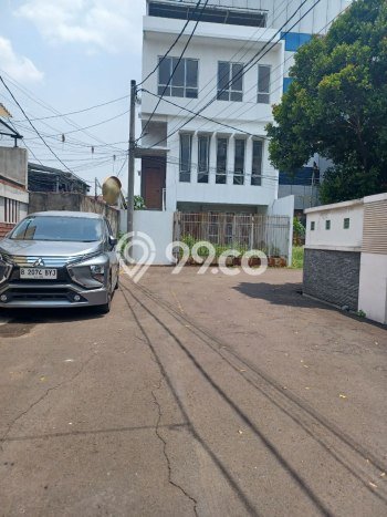 Dijual Rumah Luas Elegan Dengan View Eksklusif di Slipi, Jakarta Barat Dijual Rumah Luas Elegan Dengan View Eksklusif di Slipi, Jakarta Barat
