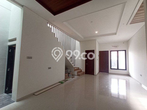 Hunian Elit LB 150m2 Siap Huni Desain Elegan di Rawamangun, Jakarta Timur Hunian Elit LB 150m2 Siap Huni Desain Elegan di Rawamangun, Jakarta Timur