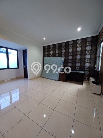 Rumah Elit LB 275m2 Siap Huni Desain Elegan di Cibubur, Jakarta Timur Rumah Elit LB 275m2 Siap Huni Desain Elegan di Cibubur, Jakarta Timur