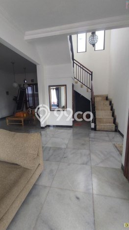 Rumah Elit Modern Siap Huni di Cibubur Depok Rumah Elit Modern Siap Huni di Cibubur Depok