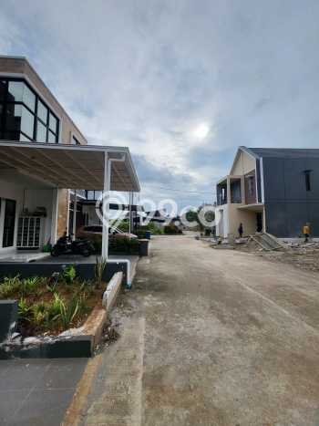 Rumah Modern 3 KT di Cikunir Bekasi Unfurnished Rumah Modern 3 KT di Cikunir Bekasi Unfurnished