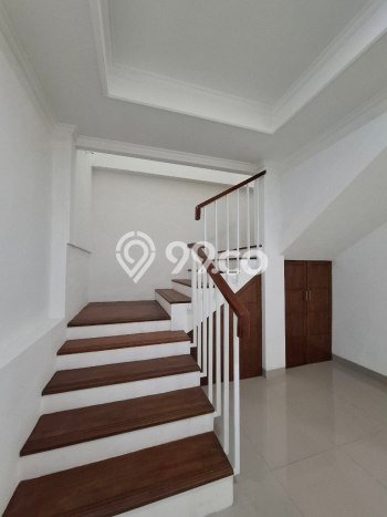 Hunian Nyaman Asri 5 KT Siap Pakai di Taman Galaxy Bekasi Hunian Nyaman Asri 5 KT Siap Pakai di Taman Galaxy Bekasi