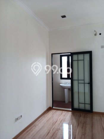 Dijual Rumah Eksklusif 3 KT di Rawamangun, Jakarta Timur Dijual Rumah Eksklusif 3 KT di Rawamangun, Jakarta Timur