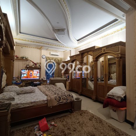 Dijual Rumah Luas Megah Dengan View Cantik di Cibubur, Jakarta Timur Dijual Rumah Luas Megah Dengan View Cantik di Cibubur, Jakarta Timur