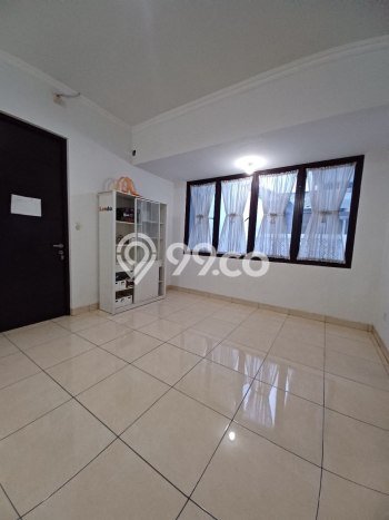 Rumah Elit LB 275m2 Siap Huni Desain Elegan di Cibubur, Jakarta Timur Rumah Elit LB 275m2 Siap Huni Desain Elegan di Cibubur, Jakarta Timur