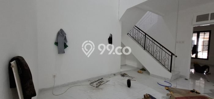 For Sale Hunian Rumah Nyaman 6 KT di Legenda Wisata, Jakarta Timur For Sale Hunian Rumah Nyaman 6 KT di Legenda Wisata, Jakarta Timur