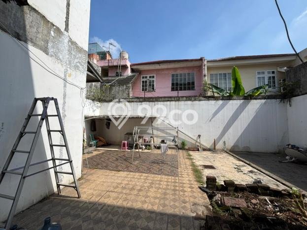 For Sale! Premium House LT 300m2 Desain Modern di Kota Wisata For Sale! Premium House LT 300m2 Desain Modern di Kota Wisata