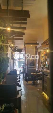 Ruko Bagus Dijual LB 240m2 Lokasi Strategis Jakarta Timur Area Cocok untuk Berbisnis Ruko Bagus Dijual LB 240m2 Lokasi Strategis Jakarta Timur Area Cocok untuk Berbisnis