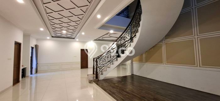 Dijual Rumah Mewah Elegan Dengan View Eksklusif di Kota Wisata, Bogor Dijual Rumah Mewah Elegan Dengan View Eksklusif di Kota Wisata, Bogor