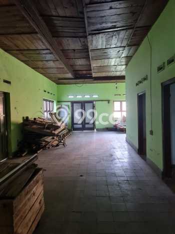 Tanah Kavling di Laweyan Dijual dengan Luas 423m2 Tanah Kavling di Laweyan Dijual dengan Luas 423m2