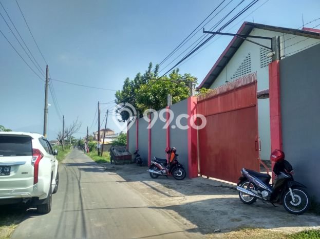 Gudang untuk disewa di Colomadu punya LT 1000m2 & LB 600m2 harga sewa kompetitif Gudang untuk disewa di Colomadu punya LT 1000m2 & LB 600m2 harga sewa kompetitif