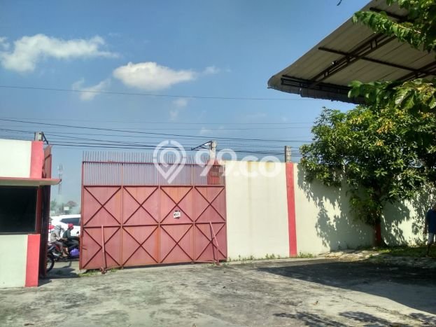 Gudang untuk disewa di Colomadu punya LT 1000m2 & LB 600m2 harga sewa kompetitif Gudang untuk disewa di Colomadu punya LT 1000m2 & LB 600m2 harga sewa kompetitif
