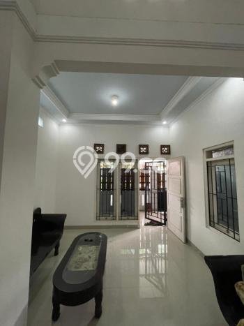 Dijual Rumah Strategis Bagus Punya 4 KT di Solo Baru Solo SHM Dijual Rumah Strategis Bagus Punya 4 KT di Solo Baru Solo SHM