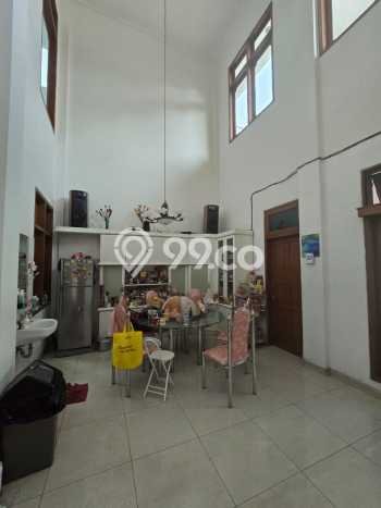Hunian Elit LB 600m2 Siap Huni Desain Elegan di Loji Wetan, Surakarta Hunian Elit LB 600m2 Siap Huni Desain Elegan di Loji Wetan, Surakarta