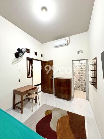 Dijual Kost di Kawasan Jebres, Solo, Spesifikasi 12 KT, 12 KM, 200m2 Dijual Kost di Kawasan Jebres, Solo, Spesifikasi 12 KT, 12 KM, 200m2