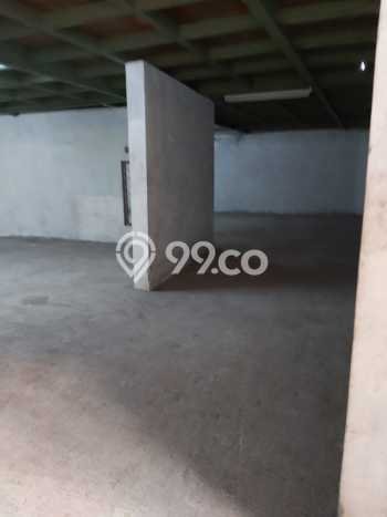 Gudang paling strategis disewakan di Banjarsari Solo Gudang paling strategis disewakan di Banjarsari Solo