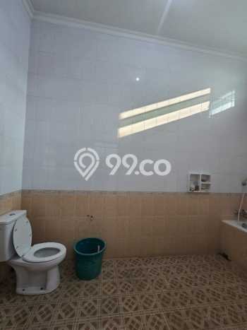 Hunian Elit LB 600m2 Siap Huni Desain Elegan di Loji Wetan, Surakarta Hunian Elit LB 600m2 Siap Huni Desain Elegan di Loji Wetan, Surakarta