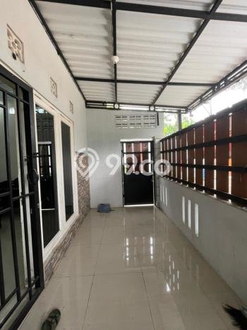 Dijual Rumah Strategis Bagus Punya 4 KT di Solo Baru Solo SHM Dijual Rumah Strategis Bagus Punya 4 KT di Solo Baru Solo SHM