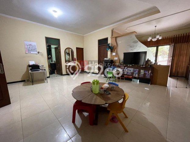 Siap Huni Rumah Mewah 3 Kamar di Banyumanik Dekat ke Mana Pun Siap Huni Rumah Mewah 3 Kamar di Banyumanik Dekat ke Mana Pun