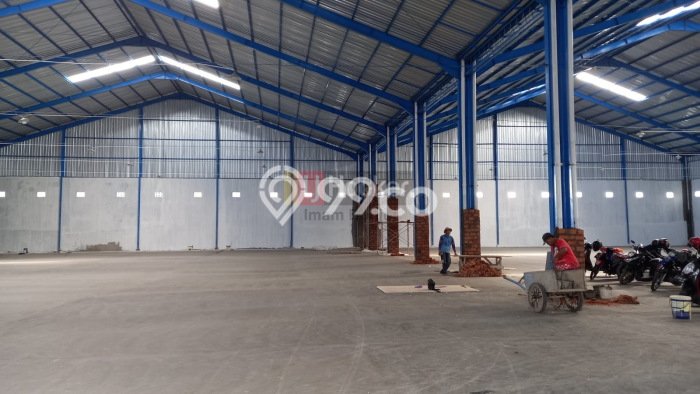 Gudang Komersial Disewakan di Suradadi Tegal Luas 2350m2 Gudang Komersial Disewakan di Suradadi Tegal Luas 2350m2