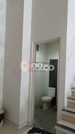 Unit Ruko Dijual di Semarang Selatan Semarang Luas Bangunan 180m2 Unit Ruko Dijual di Semarang Selatan Semarang Luas Bangunan 180m2