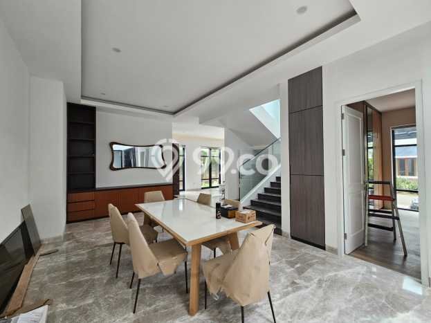 Rumah Luxury Modern Siap Huni di Alam Sutera Tangerang Rumah Luxury Modern Siap Huni di Alam Sutera Tangerang