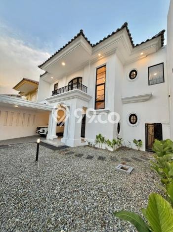 Dijual Rumah Premium dengan Fasilitas Sekitar Lengkap di BSD, Tangerang Selatan Dijual Rumah Premium dengan Fasilitas Sekitar Lengkap di BSD, Tangerang Selatan