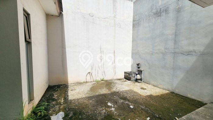 Rumah Elit Modern Siap Huni di BSD Tangerang Rumah Elit Modern Siap Huni di BSD Tangerang